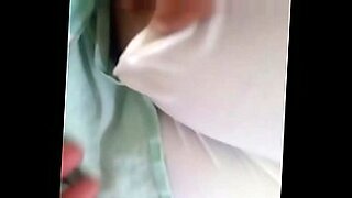 salope qui se fait baiser par un cheval