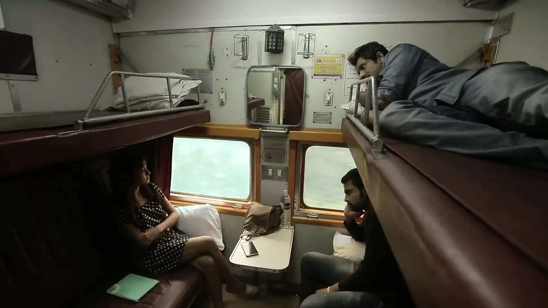 bus ki bhid me sex vidio