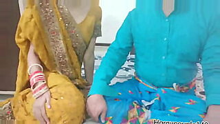 mom and son father and douther