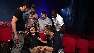 sunny leone sari stripping video new