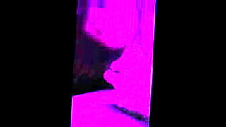 amateur girls flash and hostess sucks dick in money talks stunt