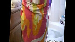 melanie jagger big wet asese 2