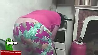 jav ruri saijo in kitchen