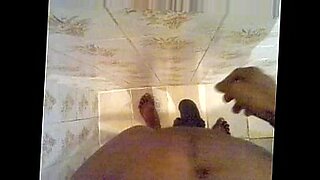 amas de casa en minifaldas se la follan