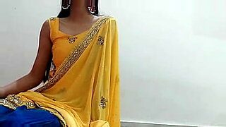 chuchi me land hindi