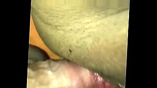 follando el culo de mi gordita yorando