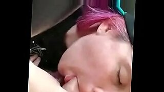 sex in bus young girl