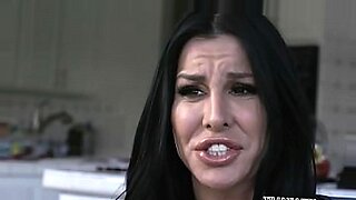 sex in bus young girl