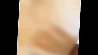 aunty saree changing in open huge hanging boobs show