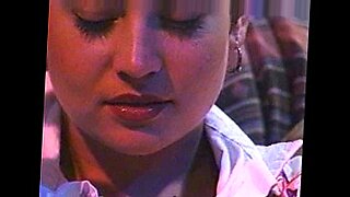 The honeyb fingering