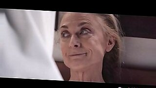 walentna nappi anal
