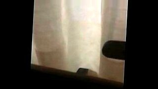 kinantot ng batang lalaki