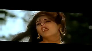 priyanka chopr bf six