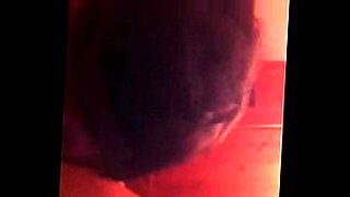 puffy peach babe sticks objects in pussy