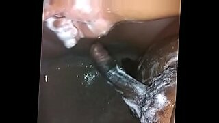 sunny leone and girl friends have a pussy eating party2