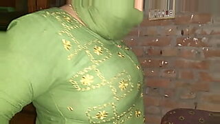 indian women small
