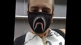 girls first xxx blod video