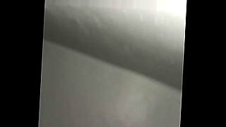 lara pleasant amateur blonde playing