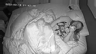 hidden video clit pump