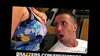 enter boobs in pussy