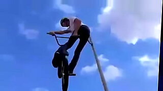 sarah banks fucked anal on workout bike
