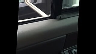 dick saking in car