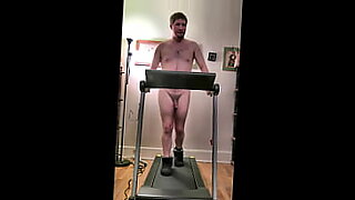 secretary calls mom while fucking