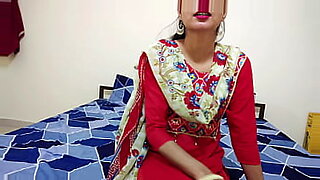 indian aunty seduce young