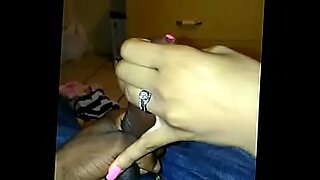 cwe lagi tidur di gerayangi