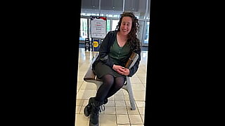teen masturbation with bottle of wine