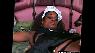 sexy italian housemaid earns some extra cash