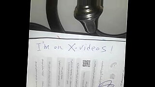 ladies single sex