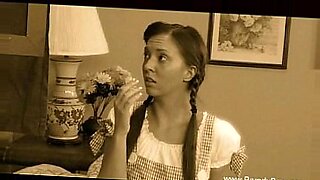 pinay kinantot ng kapatid sa kwarto