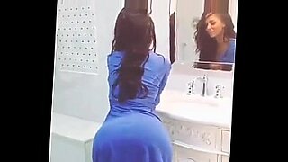 lezbiyen kizlardan twerk