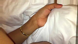 lull to sleep
