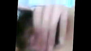 pinky sucking black dick