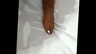 alexia fingering cucumber