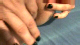 retro deshi bathroom dick