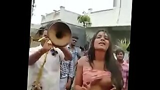 indian desi bhabhi blowjob with dirty hindi audio xvideo7