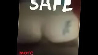 xxx hijo encuentra a su madre masturvandose en va