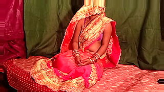 hot bhabi saree and devat
