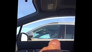 follando con su madrastra y la sirvienta