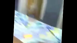 hindi sinasagot ang tawag ng asawa kasi kinakantot sya
