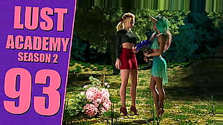 bhabhi ki gand ki chatna in hindi dialouge6