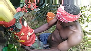 salope de la reunion 974 bouteille enfonce dans le cul