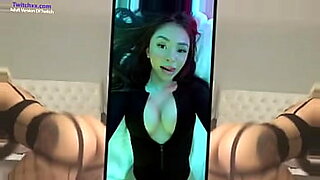 rebecca red karupsow