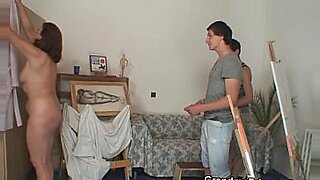cojiendo con tu mama en la cama de tu papa