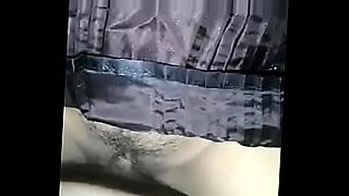 moqueando zapatos de mujer