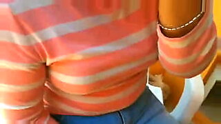 mom in buss