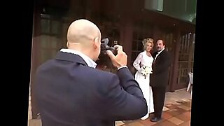 amateur husband fucks his chubby wife on the floor